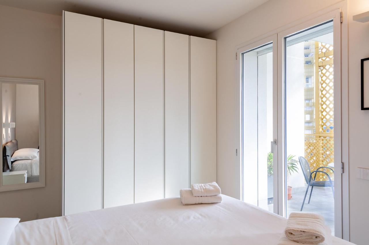 Bnbutler - Flavio Gioia, 5 - Appartamento Con Vista, Citylife Milano Eksteriør bilde